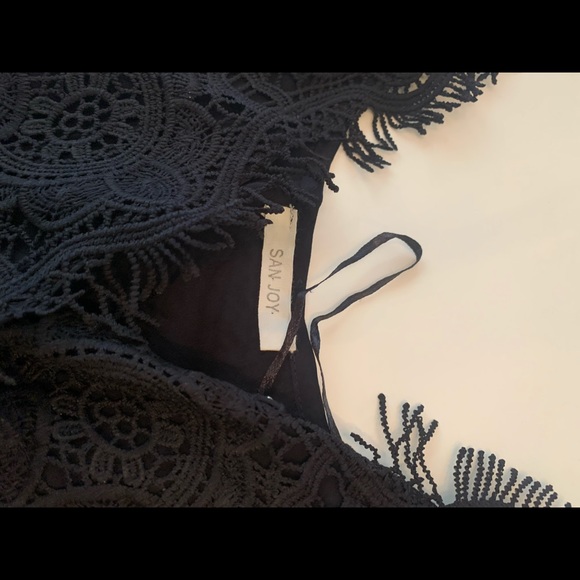 🌻 San Joy lace jumper , romper . Unusual. Lace over polyester. Eyelash trim S - Picture 2 of 4